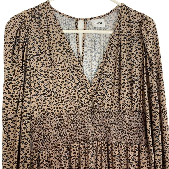 LINI Long Dress Womens Size Large Leopard Cora VNeck Tiered Print Long Sleeve - Picture 5 of 16